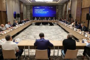 4 августа 2026 года Исполняющий обязанности Председателя Ассоциации Строительства и Развития Дорожно-Строительной Инфраструктуры Курков Михаил Владимирович принял участие в г. Ростов-на-Дону в прямом диалоге с Губернатором Ростовской области Слюсарь Ю.Б. с застройщиками региона.